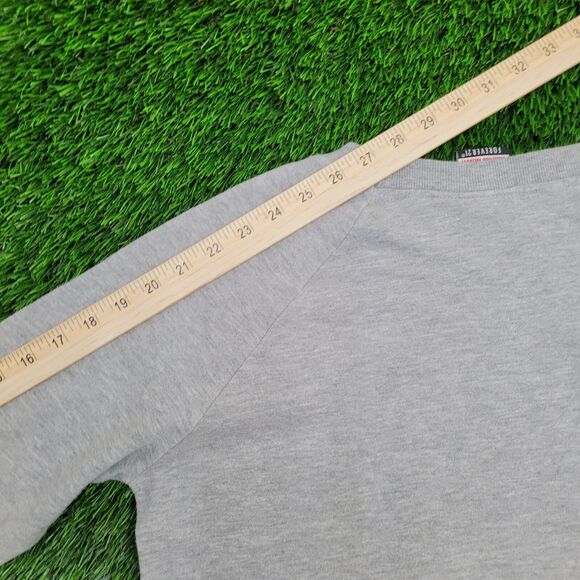 Disney Minnie-Mouse Sweatshirt Womens Medium 19x22 Gray - Picture 3 of 13